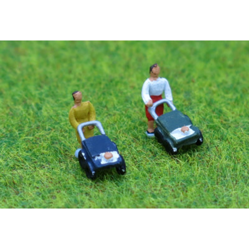 Mums and prams