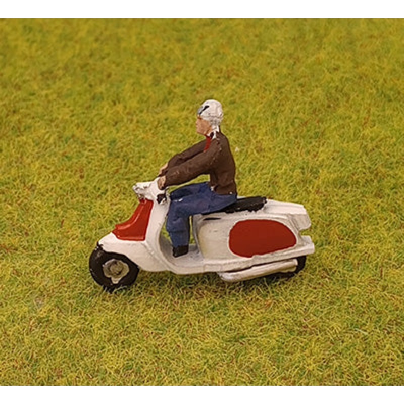 OO LAMBRETTA 2 TONE COLOUR