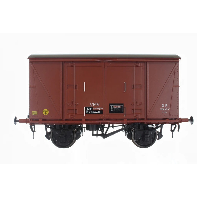 VEA Vanwide 12t Goods Van Freight Brown B 784641 VMV