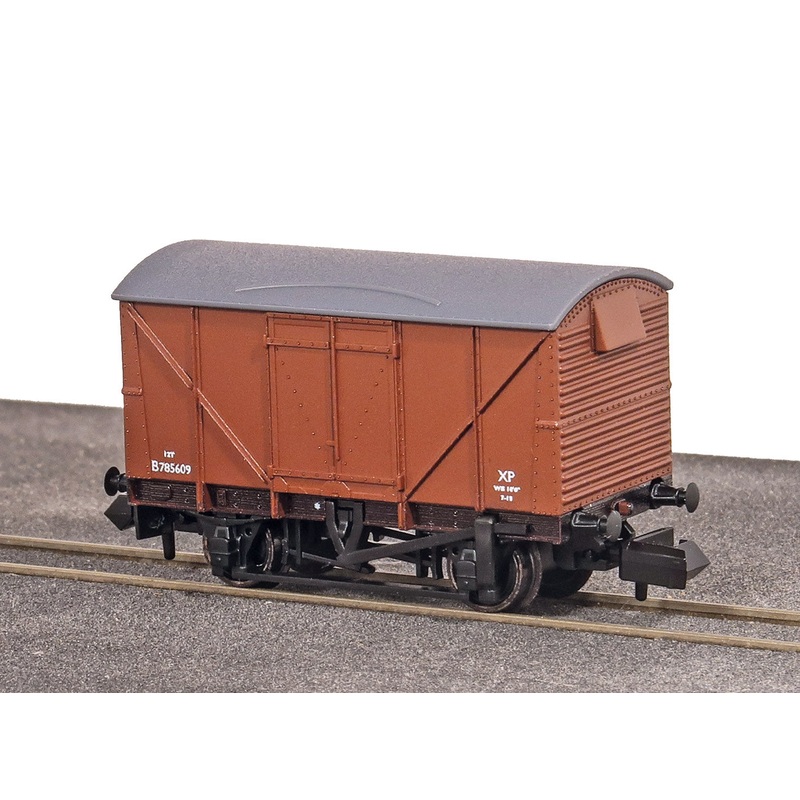 BR Vanfit Plywood Side