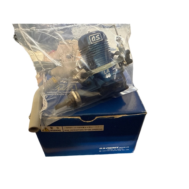 OS 40LA engine with silencer – SECOND HAND – BOXED WITH MANUAL