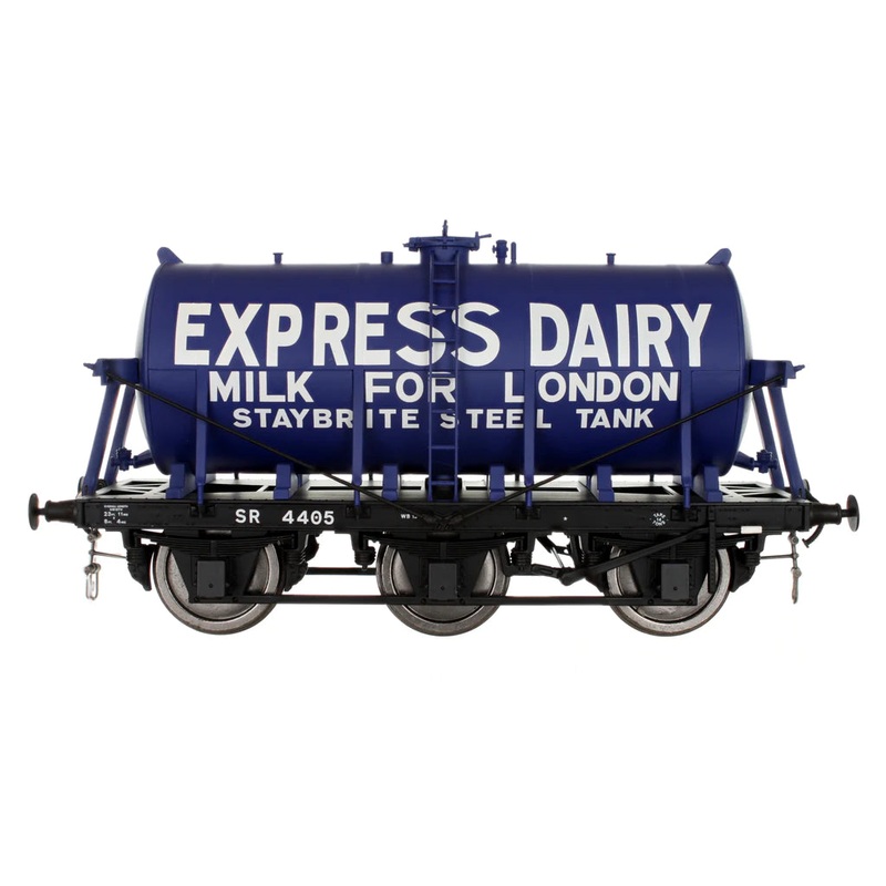 6 Wheel Milk Tanker Express Dairies 4405