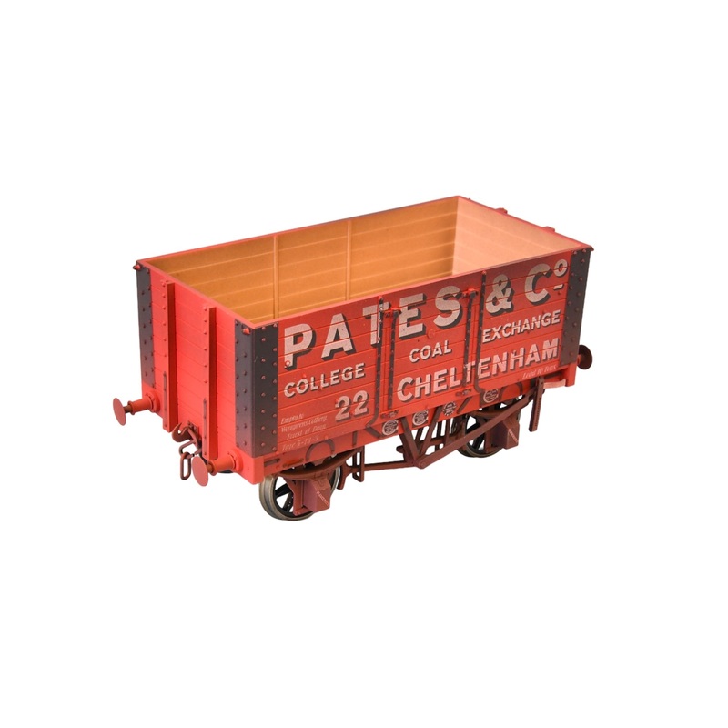 7 Plank 9 W/B 2 Door Pates & Co No 22 Weathered