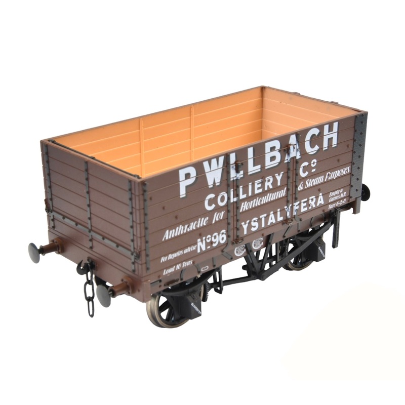 7 Plank 9 W/B Three Door Pwllbach 96