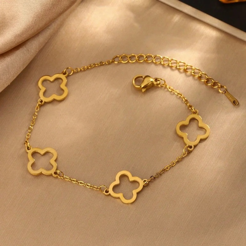 Yupsk Fashion Elegant Hollowed Out Four-leaf Clover Bracelet Stainless Steel Adjustable Chain Bracelets Ladies Daily Jewelry