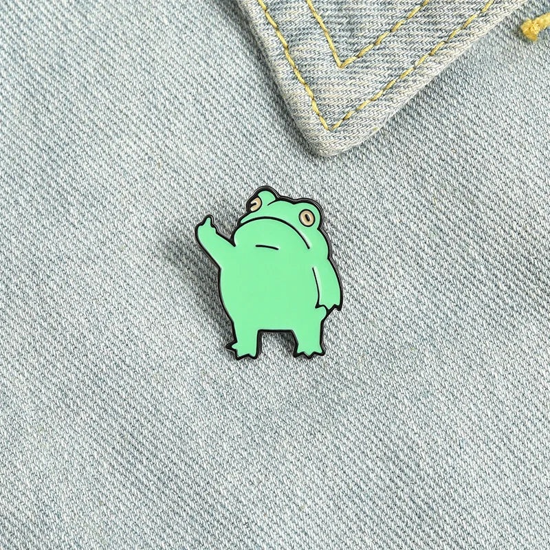 1pcs Cartoon Creative Frog Brooch Cute and Cute Little Frog Brooch Creative Gesture Shape Clothing Dripping Badge