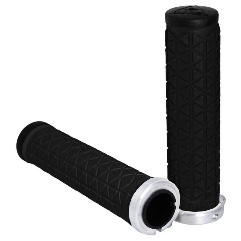 AME BMX Lock On Grips (1.2 – Soft)