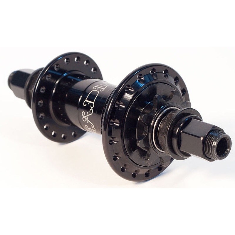MADERA V.2 CASSETTE HUB|Black/RHD/9t/14mm|Black/LHD/9t/14mm|Fall Red/LHD/9t/14mm|Polished/RHD/9t/14mm
