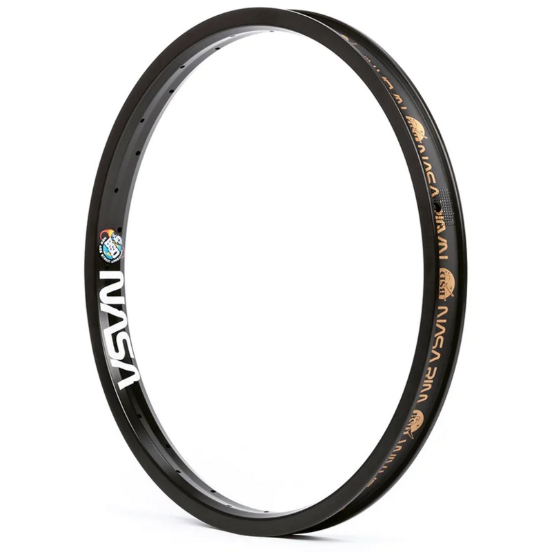 BSD Nasa Rim|Black|Chrome|Black – Small blemish on sidewall